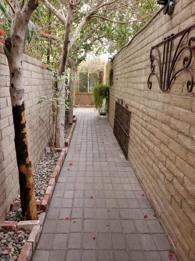 Desert Rose Villas - Private One Bedroom In Old Town سكوتسدايل المظهر الخارجي الصورة